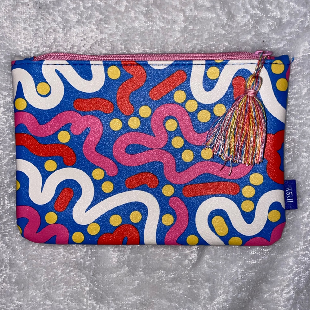 IPSY makeup bag